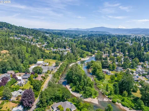 1503 N 4th Court Washougal WA 98671