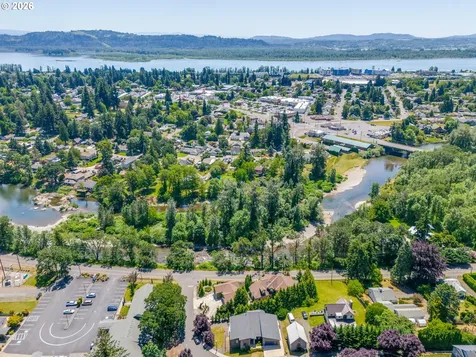 1503 N 4th Court Washougal WA 98671