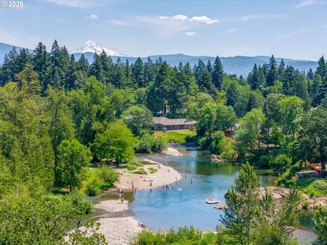 1503 N 4th Court Washougal WA 98671