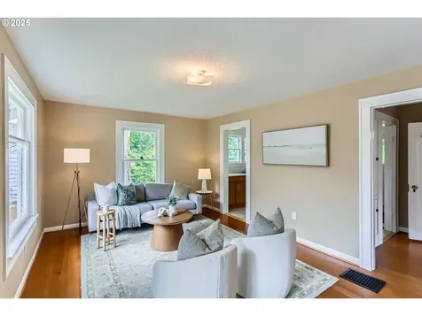 1551 Garden Street West Linn OR 97068