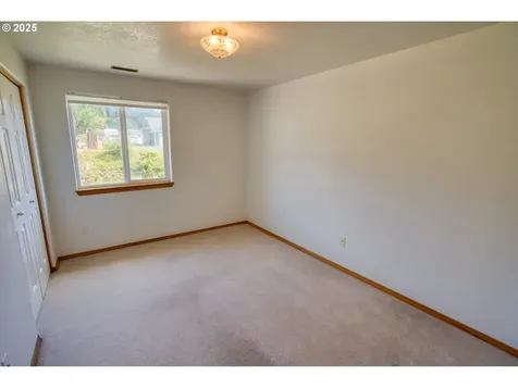 1413 SW Brislawn Loop Road White Salmon WA 98672