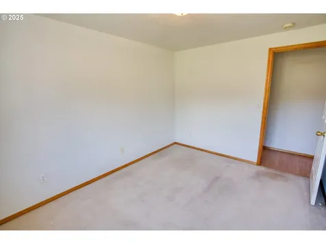 1413 SW Brislawn Loop Road White Salmon WA 98672
