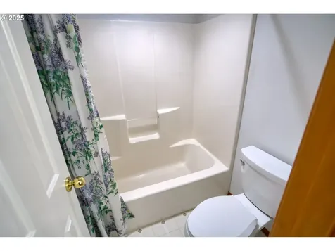 1413 SW Brislawn Loop Road White Salmon WA 98672