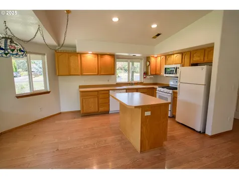 1413 SW Brislawn Loop Road White Salmon WA 98672