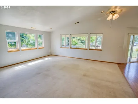 1413 SW Brislawn Loop Road White Salmon WA 98672