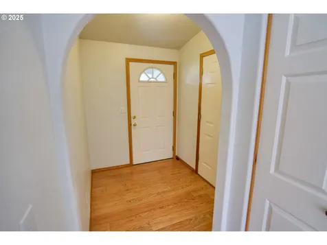 1413 SW Brislawn Loop Road White Salmon WA 98672