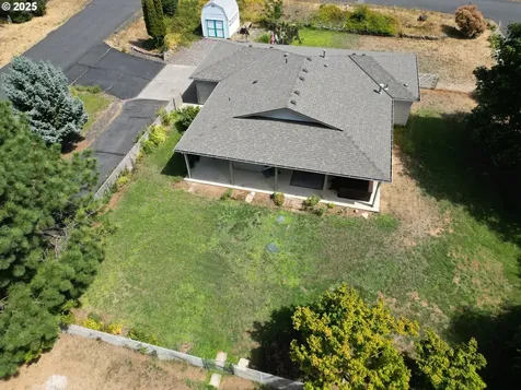 1413 SW Brislawn Loop Road White Salmon WA 98672