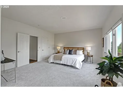 2024 Conestoga Lane West Linn OR 97068