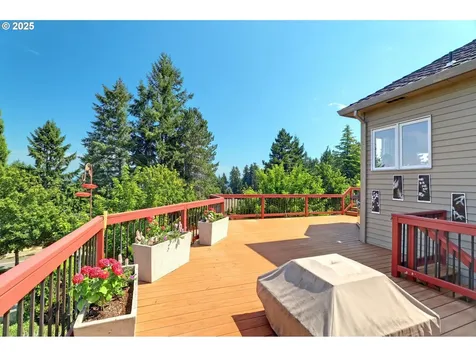 2024 Conestoga Lane West Linn OR 97068