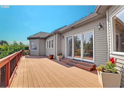 2024 Conestoga Lane West Linn OR 97068