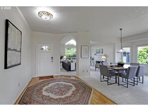 2024 Conestoga Lane West Linn OR 97068
