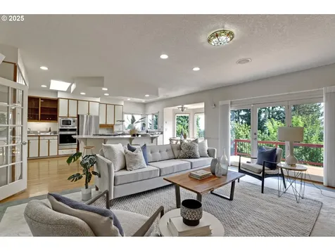 2024 Conestoga Lane West Linn OR 97068