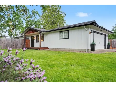 760 SE Edwards Drive Dundee OR 97115