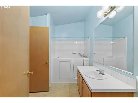 33720 SE Springlake Drive Scappoose OR 97056