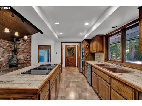118 Watagua Place Cottage Grove OR 97424