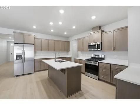 16675 SW Chetco Court Tigard OR 97224