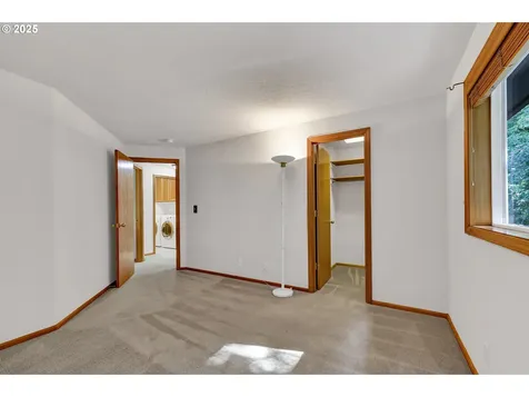4060 Torrington Avenue Eugene OR 97404