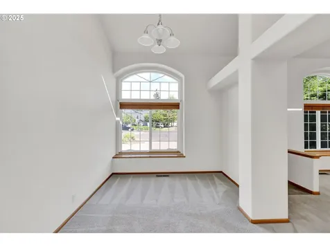 4060 Torrington Avenue Eugene OR 97404