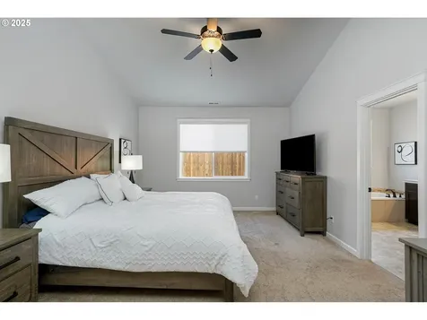 9959 E Delmar Drive Aumsville OR 97325