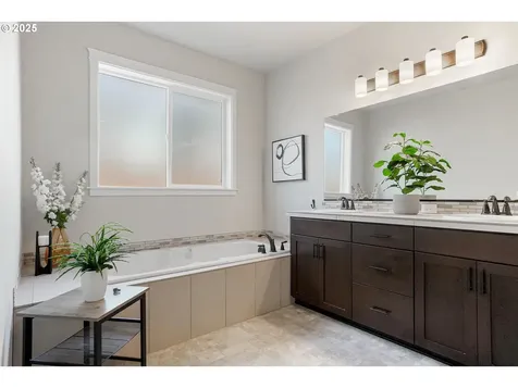 9959 E Delmar Drive Aumsville OR 97325