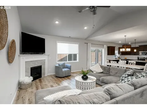 9959 E Delmar Drive Aumsville OR 97325