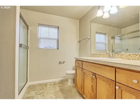 1905 NE 77th Place Vancouver WA 98664