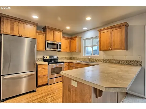 1905 NE 77th Place Vancouver WA 98664