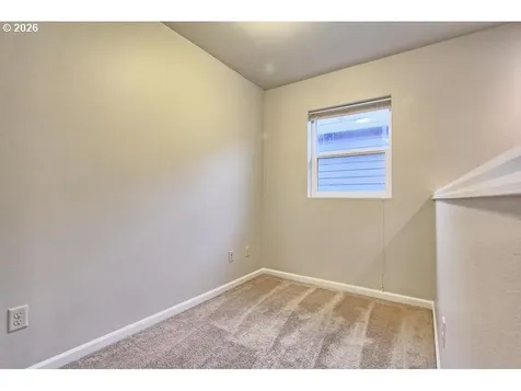 1905 NE 77th Place Vancouver WA 98664