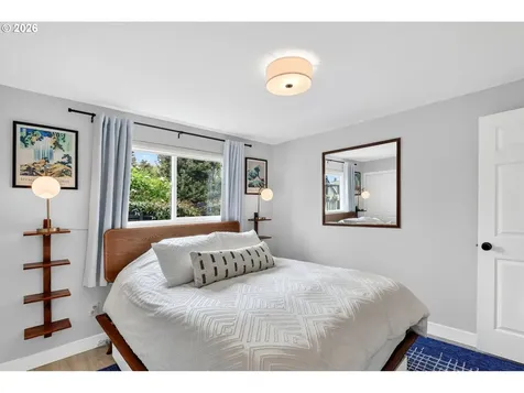 3709 SE 65th Avenue Portland OR 97206