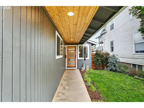3709 SE 65th Avenue Portland OR 97206