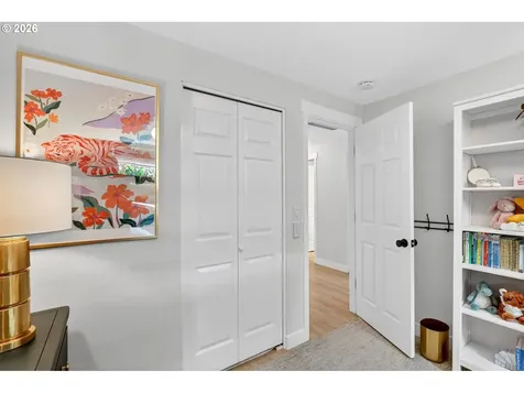 3709 SE 65th Avenue Portland OR 97206