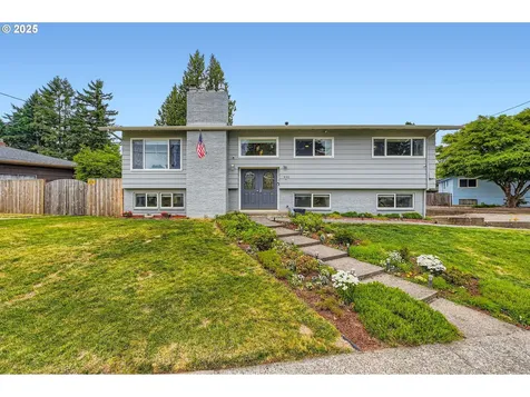 830 SE 137th Avenue Portland OR 97233