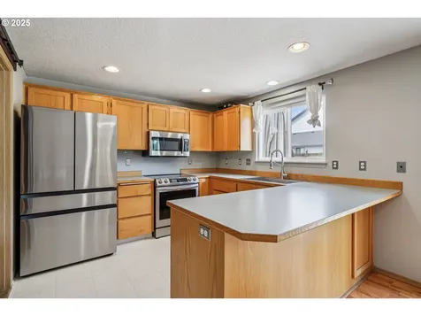 15714 NE 93rd Street Vancouver WA 98682