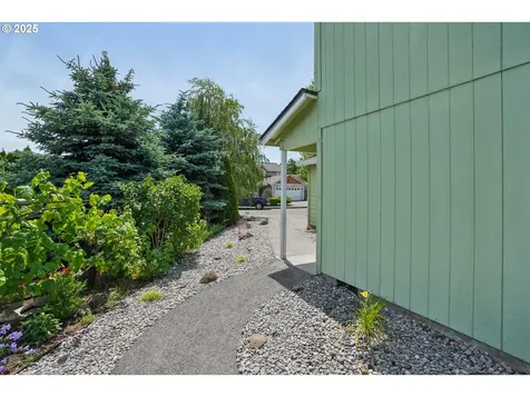 15714 NE 93rd Street Vancouver WA 98682