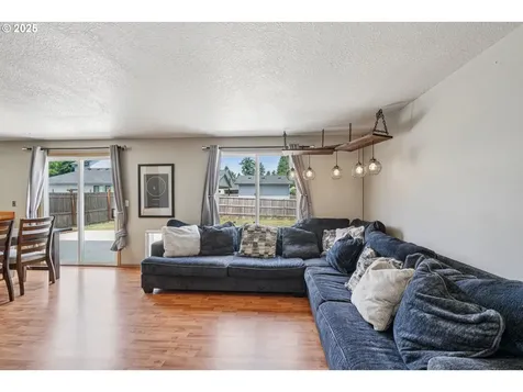 15714 NE 93rd Street Vancouver WA 98682
