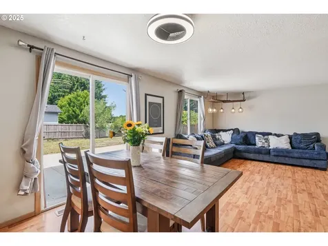 15714 NE 93rd Street Vancouver WA 98682