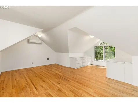 13755 NW Burton Street Portland OR 97229