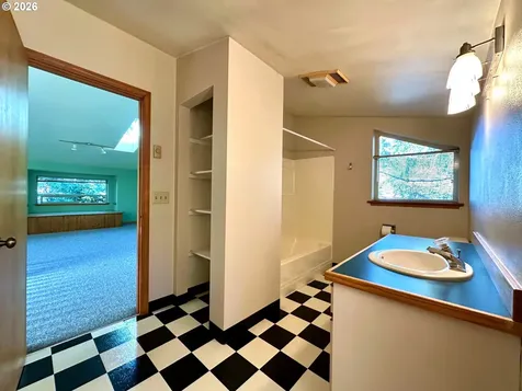 277 N Dolphin Street Rockaway Beach OR 97136