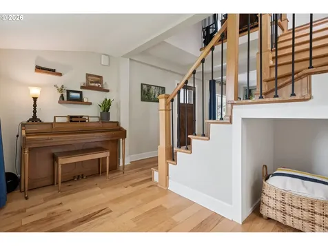 384 W Dartmouth Street Gladstone OR 97027