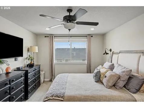 1491 Foxglove Street Woodburn OR 97071