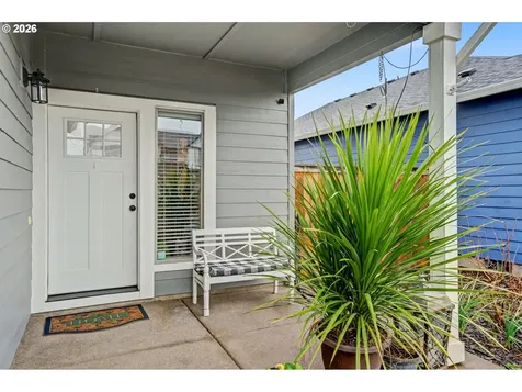 1491 Foxglove Street Woodburn OR 97071