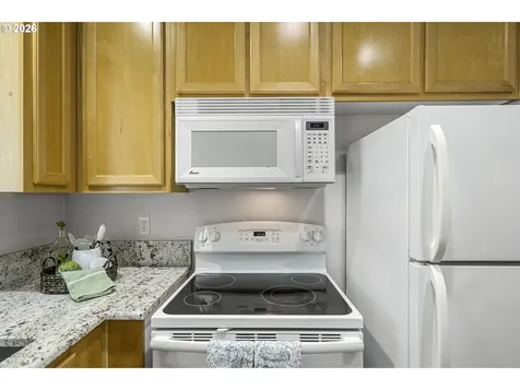 1294 NE 86th Way Hillsboro OR 97006