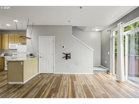 1294 NE 86th Way Hillsboro OR 97006