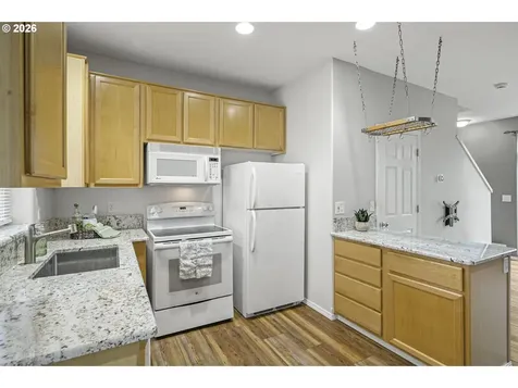 1294 NE 86th Way Hillsboro OR 97006
