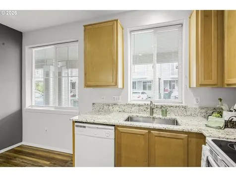 1294 NE 86th Way Hillsboro OR 97006