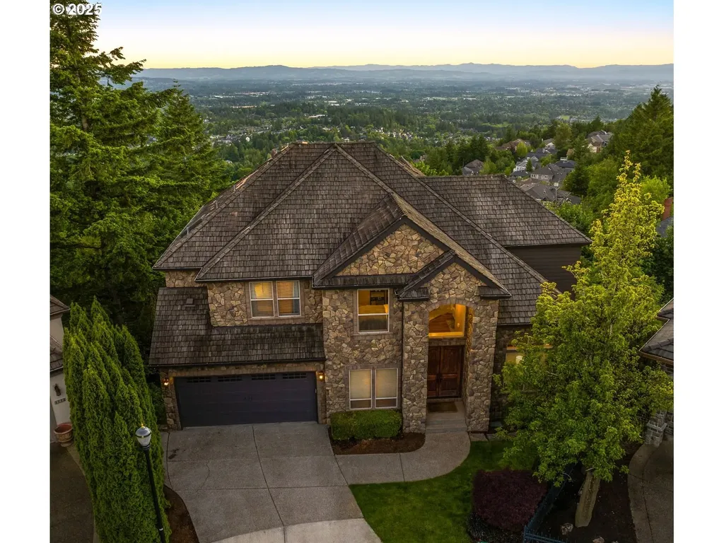 3779 NW Devoto Lane Portland OR 97229