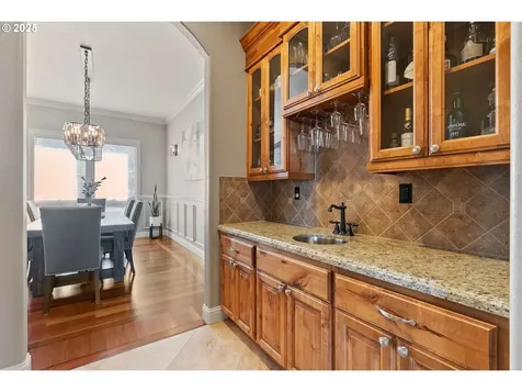 3779 NW Devoto Lane Portland OR 97229