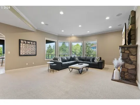 3779 NW Devoto Lane Portland OR 97229