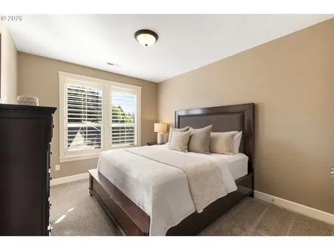 10406 NW 32nd Drive Vancouver WA 98685