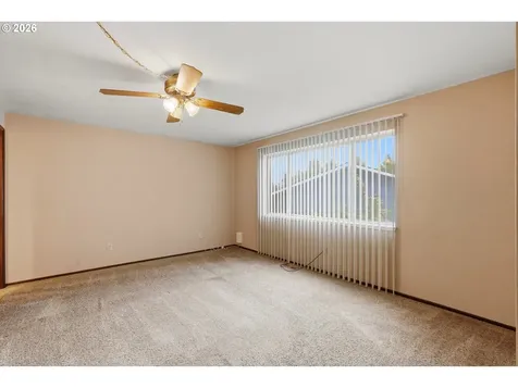 2162 SE Kelly Avenue Gresham OR 97080